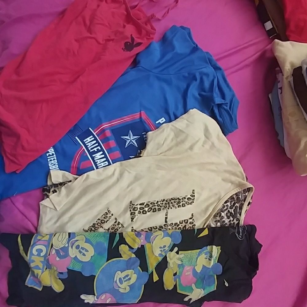 6 randomized Shirts - Picture 9 of 16